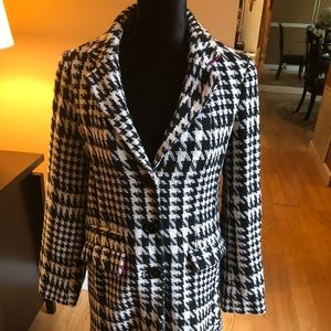 Houndstooth Merona wool coat  great condition